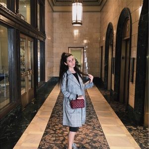 Meet your Posher, Beth